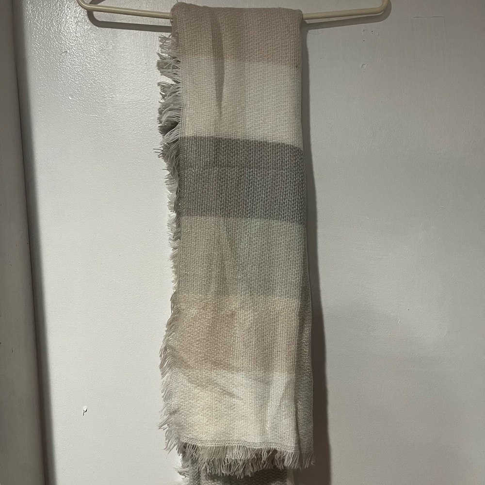 Cozy Fringed Scarf- Gray and Cream